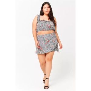 NWT Forever 21 Plus Floral Gingham Matching Set